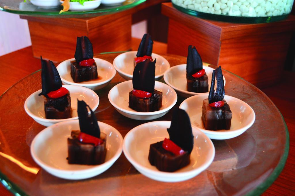 Hotel Santika Pekalongan Luaran gambar