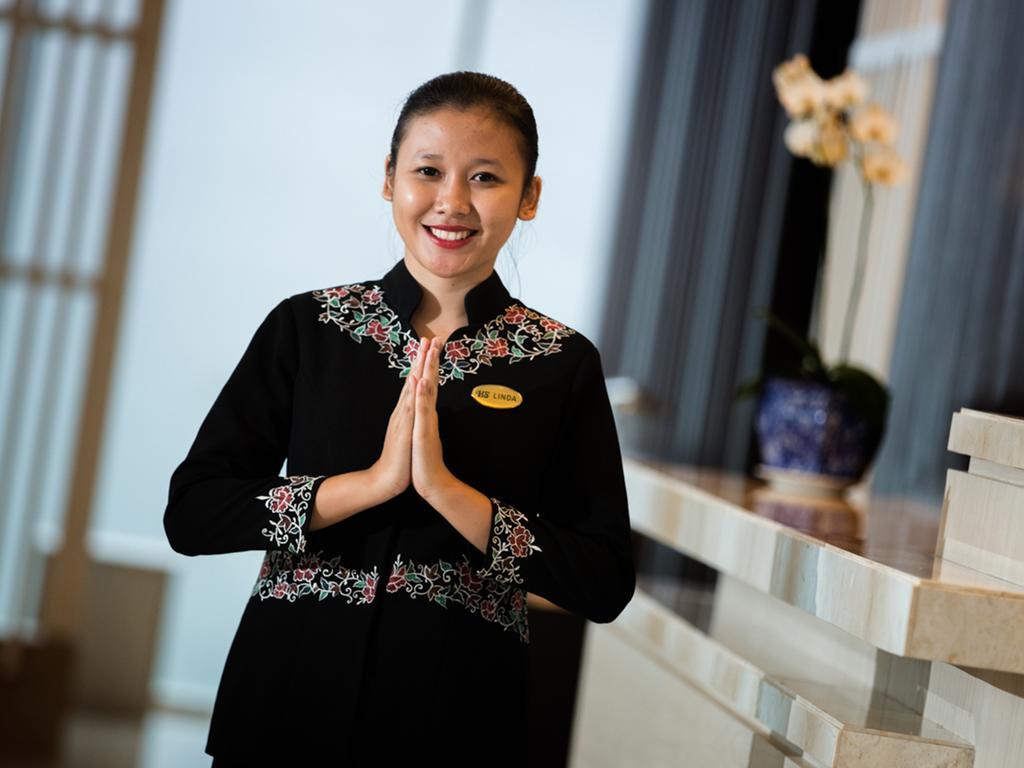 Hotel Santika Pekalongan Luaran gambar